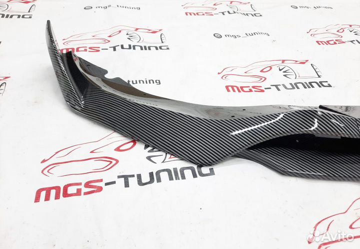 Губа переднего бампера BMW X5 G05 (Под карбон)