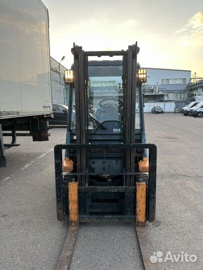 Вилочный погрузчик Toyota 7FGL18, 1998