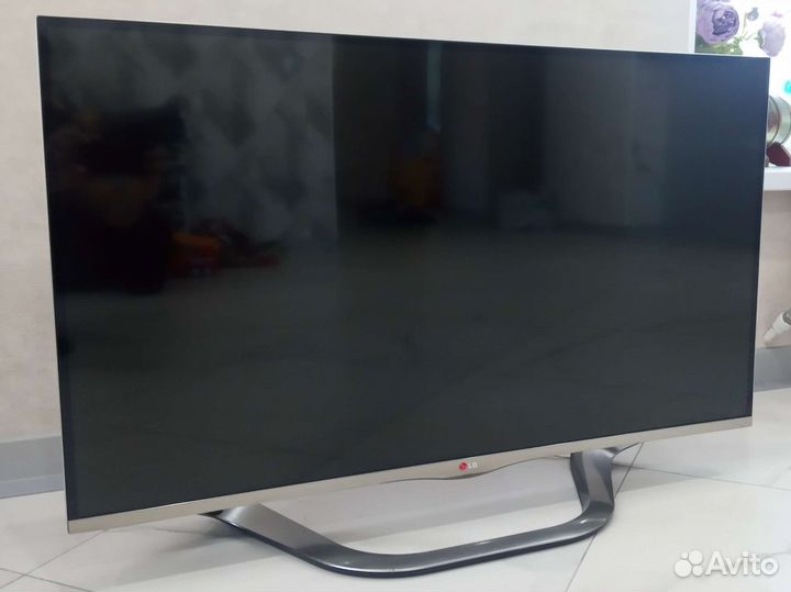 Телевизор LG 106 cm