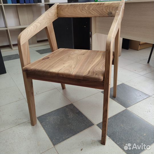 Стулья дубовые