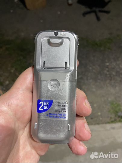 Диктофон sony AX412F