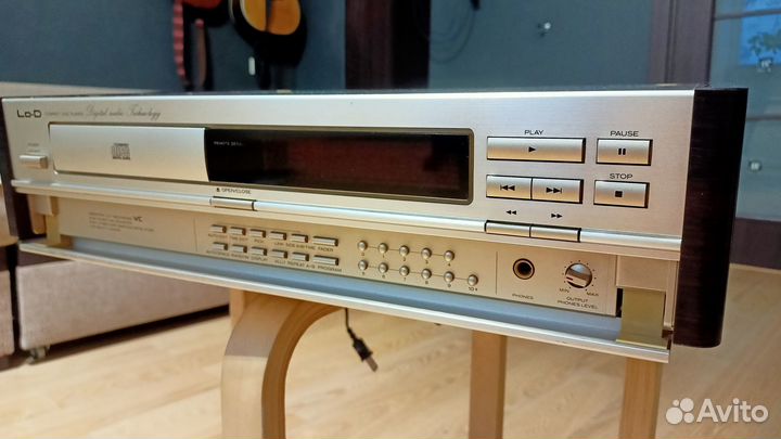 Lo-D (Hitachi) DA-505D