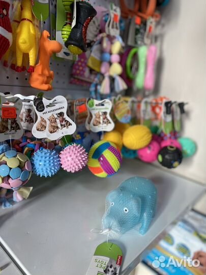 Игрушки для собак и кошек