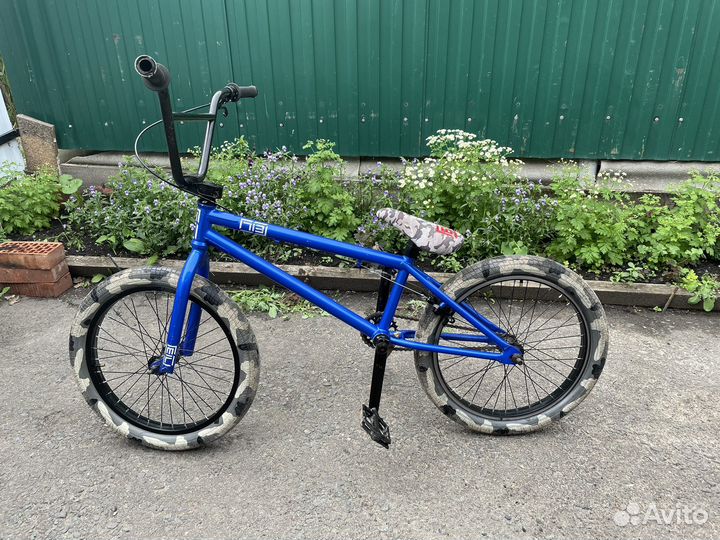 Велосипед трюковой BMX