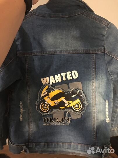 Детские вещи (жилетки, джинсовка, рубашка)