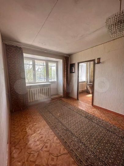 2-к. квартира, 43 м², 1/5 эт.