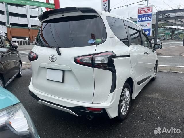 Toyota Sienta 1.5 CVT, 2017, 17 785 км