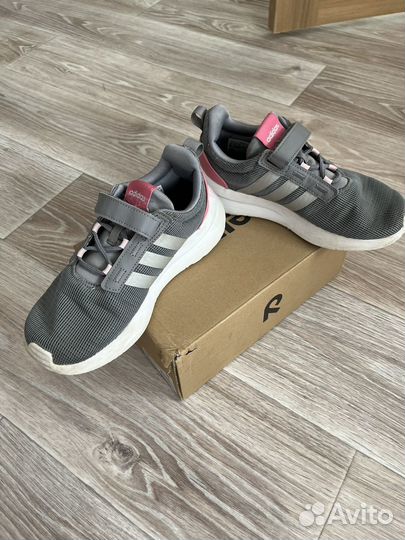 Кроссовки adidas