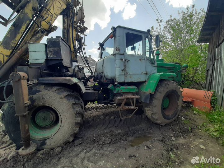 Трактор Т-150 с гидроманипулятором, навесным ножом