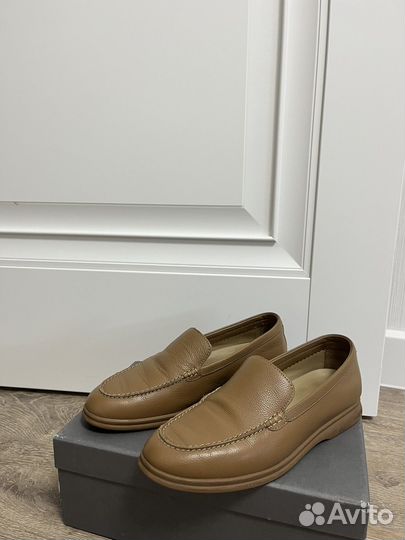 Лоферы женские