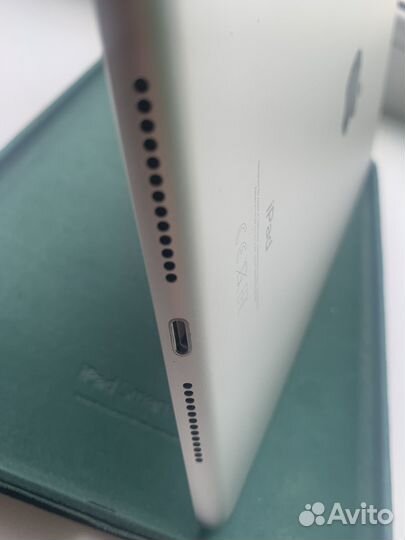 iPad 7 поколения
