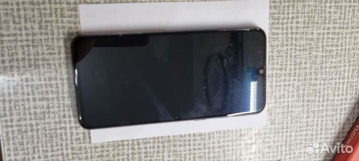 Samsung Galaxy A40, 4/64 ГБ