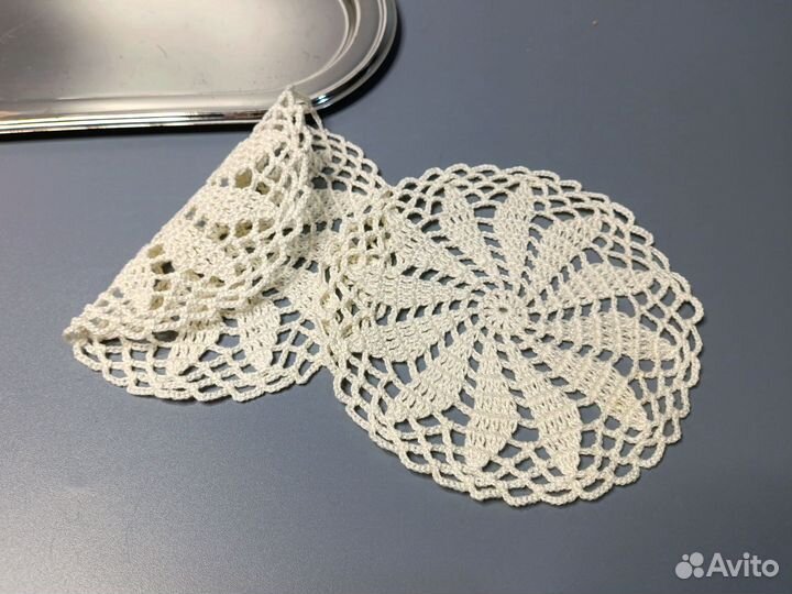 Салфетка новая 2 шт ажурная ручная работа
