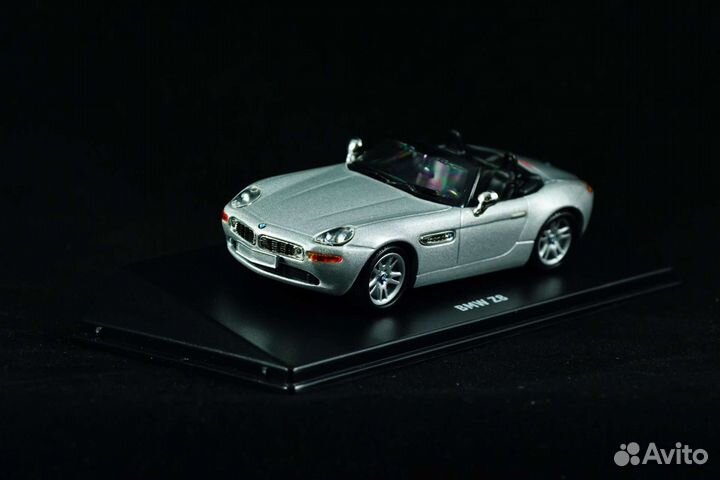 BMW Z8 1:43