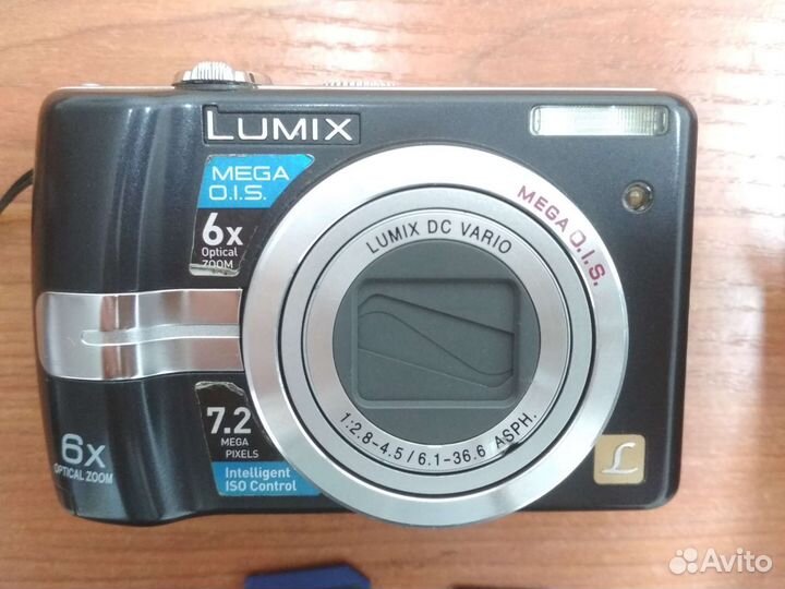 Цифровой фотоаппарат Panasonic Lumix DMC-LZ7