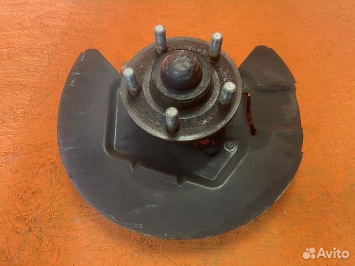 Кулак поворотный передний левый Ford Mustang 6 2.3