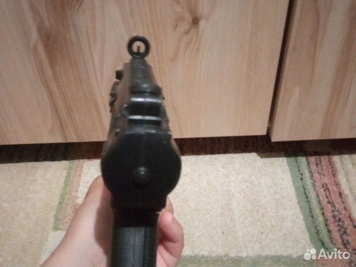 Пистолет