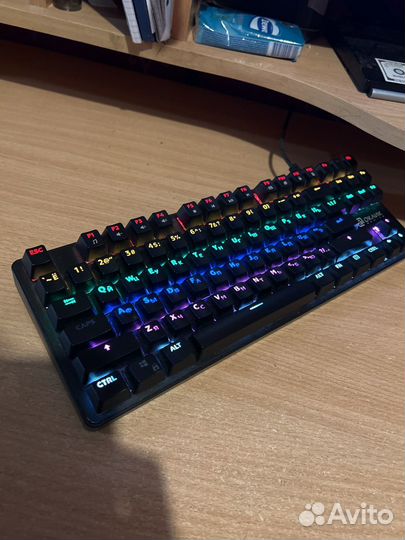 Игровая механическая клавиатура