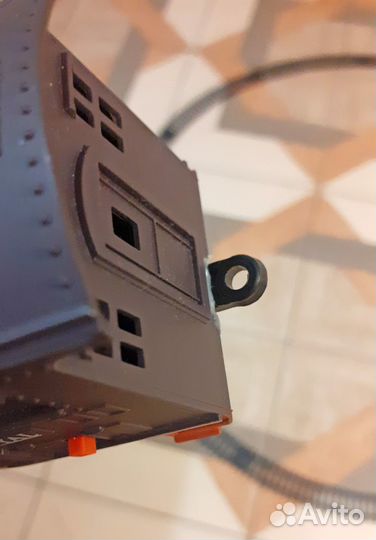 Железная дорога с поездом