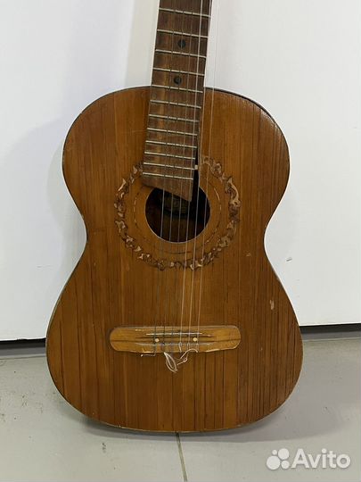 Акустическая гитара 6 струнная СССР дерево