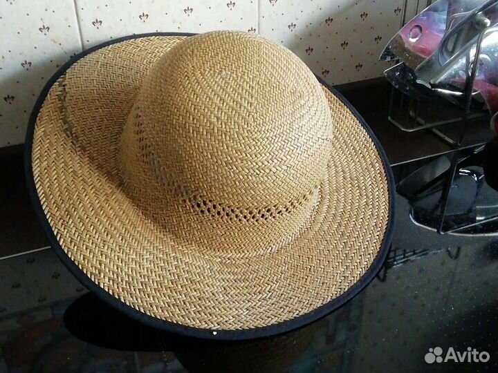 Женские соломенные пляжные шляпки