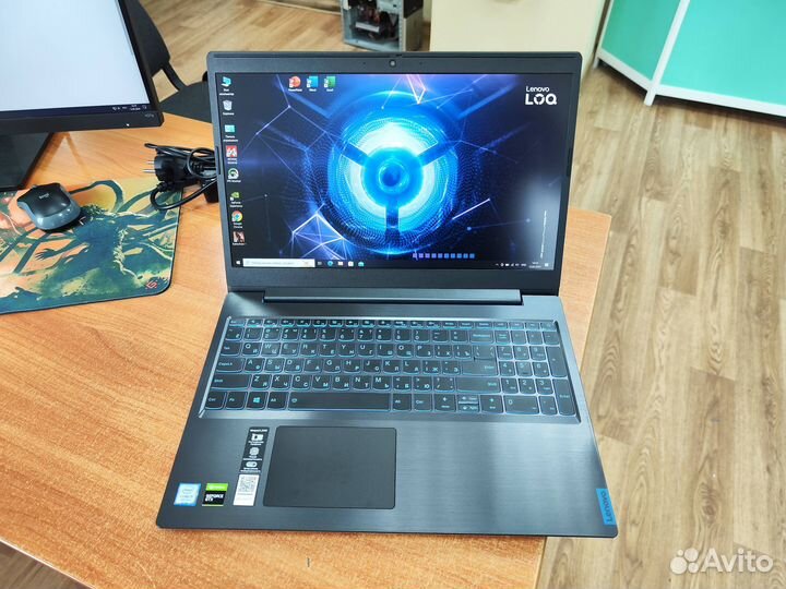 Игровой ноут Lenovo Core i5-9300/ 4Gb видеокарта