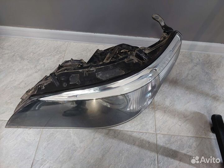 Фара ксеноновая левая передняя BMW 5 e60