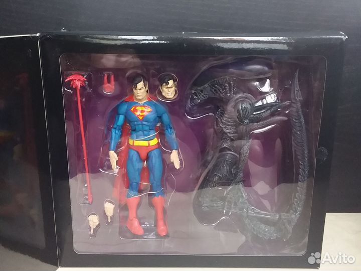 Superman vs Aliens / Neca