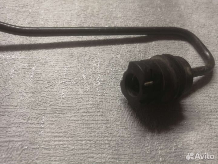 Трубка цилиндра сцепления Вольво S40 V50 07г