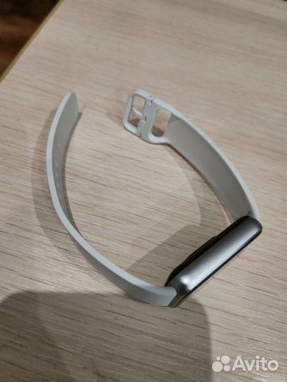 Фитнес браслет