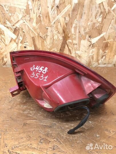 Фонарь левый Volkswagen Passat B6 2.0 TDI 2008