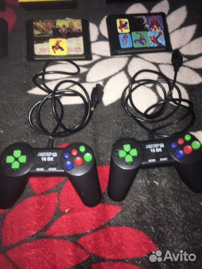 Приставка 16Bit с джостиками