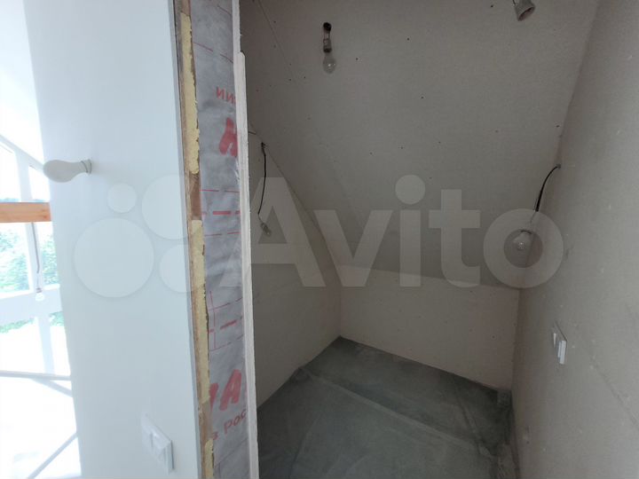 Дом 98,8 м² на участке 8,3 сот.