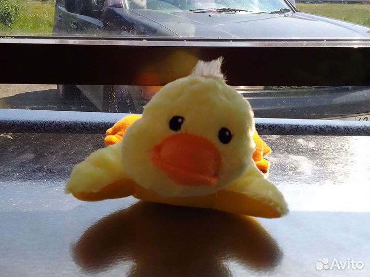 Мягкая игрушка-уточка