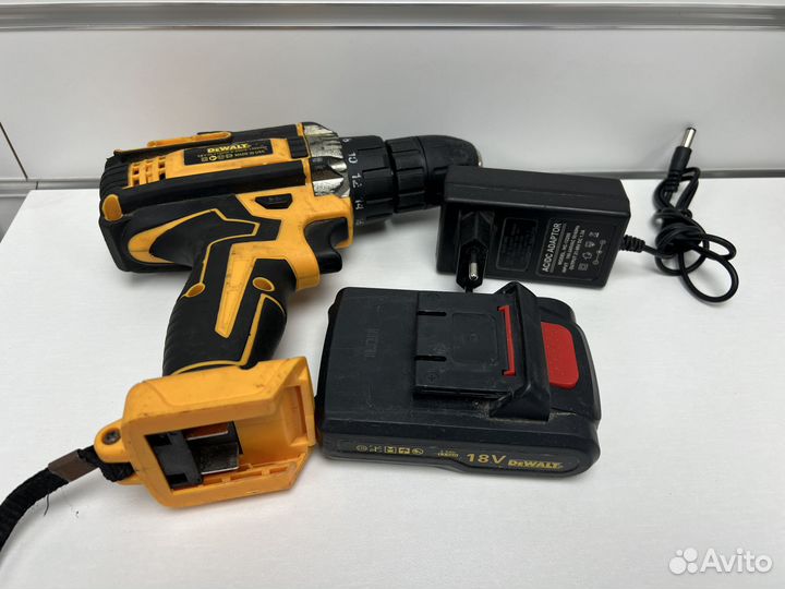 Шуруповерт Dewalt 18v