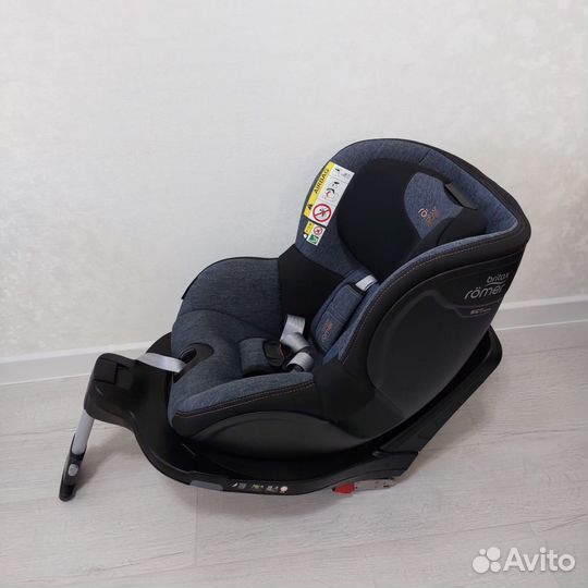 Britax Romer dualfix m i size Поворотное