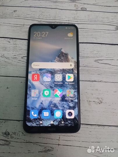 Xiaomi Redmi 8, 4/64 ГБ