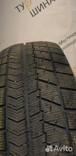 Bridgestone Blizzak VRX 215/65 R16 94Y