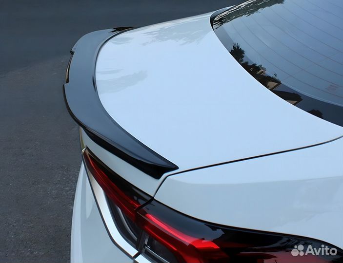 Toyota corolla Е210 спойлер чёрный глянец