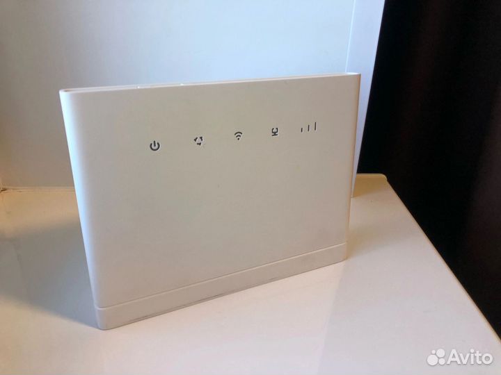 Интернет-центр Yota 4G LTE B315s-22 (роутер)