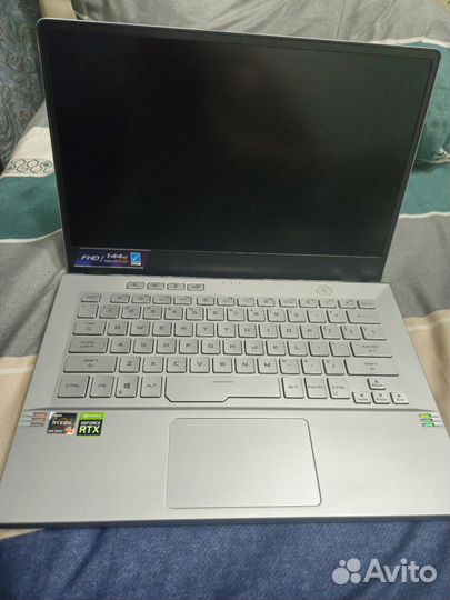 Ноутбук Asus ROG Zephyrus 14 GA401QM