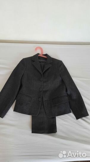 Школьный костюм 128-134см