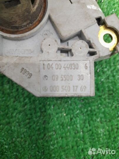 Клемма аккумулятора Mercedes-Benz W202 седан 1.8