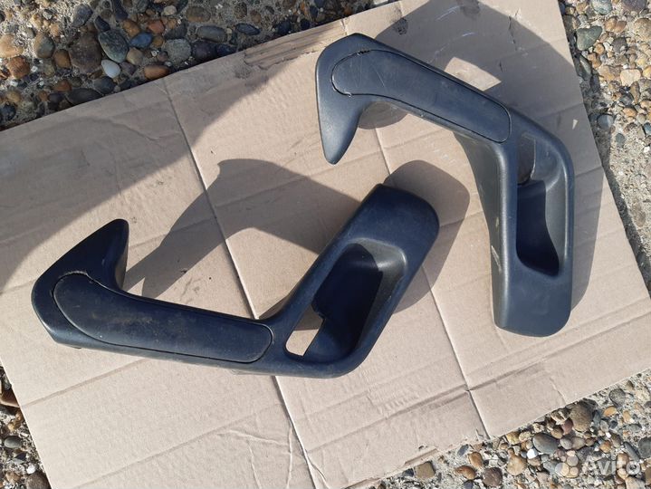 Кожух рулевой колонки 2110