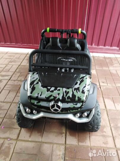 Детский электромобиль Mercedes-Benz Unimog 4WD
