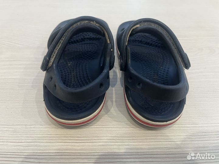 Сандалии crocs c4