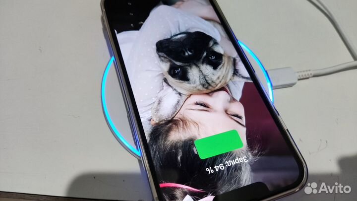 Беспроводная зарядка для apple