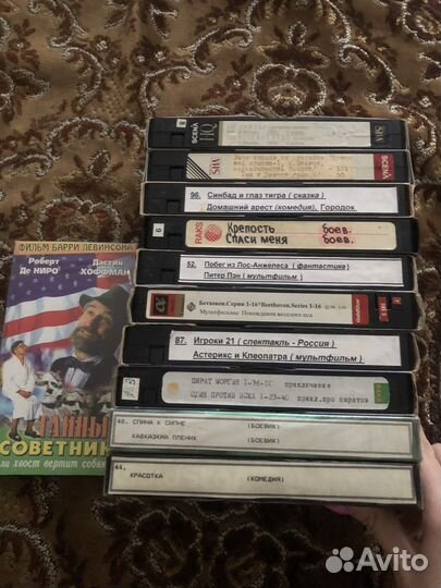 Кассеты с мултиками и филмоми