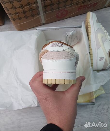 Кроссовки Nike Dunk Low Year Of The Rabbit