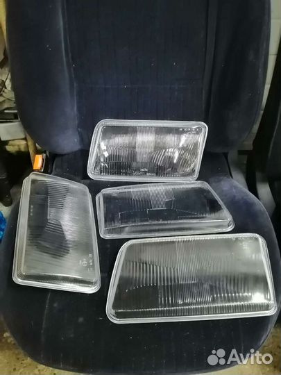 Стёкла передних фар Ауди 80 Б4 Новые